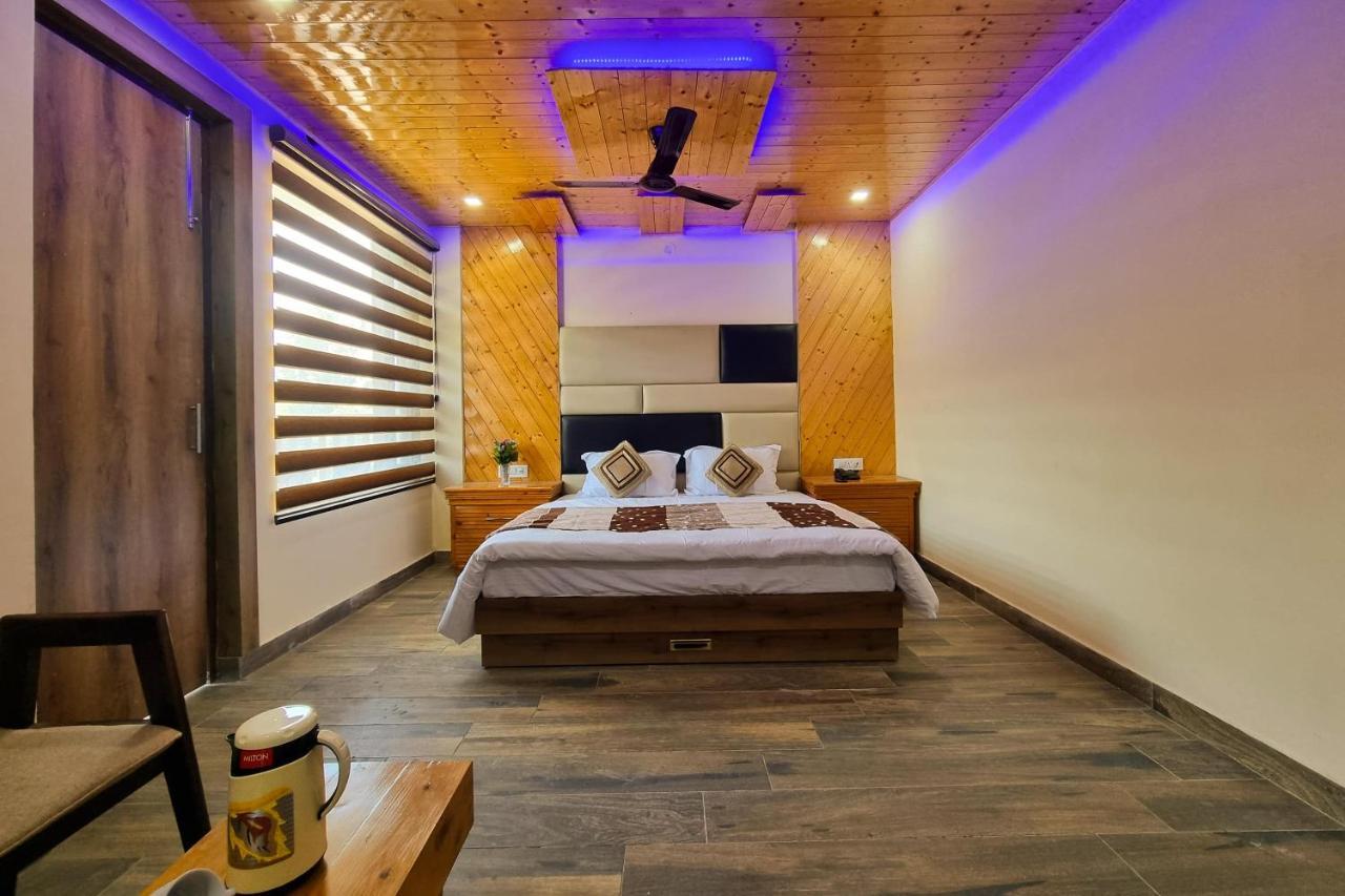 Hotel White Cloud Banikhet Экстерьер фото